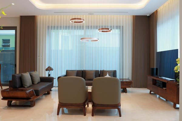 Quelles sont les méthodes pour nettoyer et entretenir un sol en pierre naturelle ?